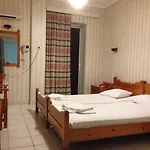 Hotel Phaethon 2*