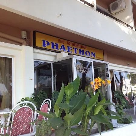 Phaethon Szálloda 2*