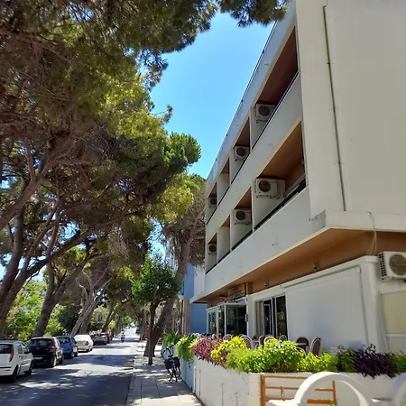 Hotel Phaethon
